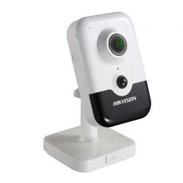 Camera IP Cube hồng ngoại không dây 2.0 HIKVISION DS-2CD2421G0-IW